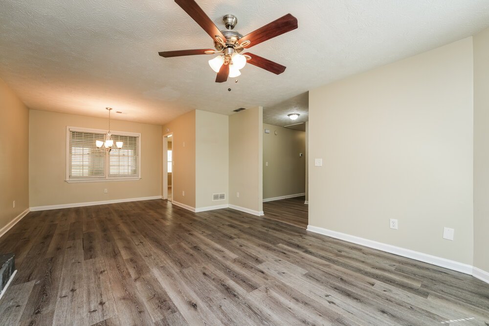 3-Bed Rental on 1477 Cherry Hill photo 5