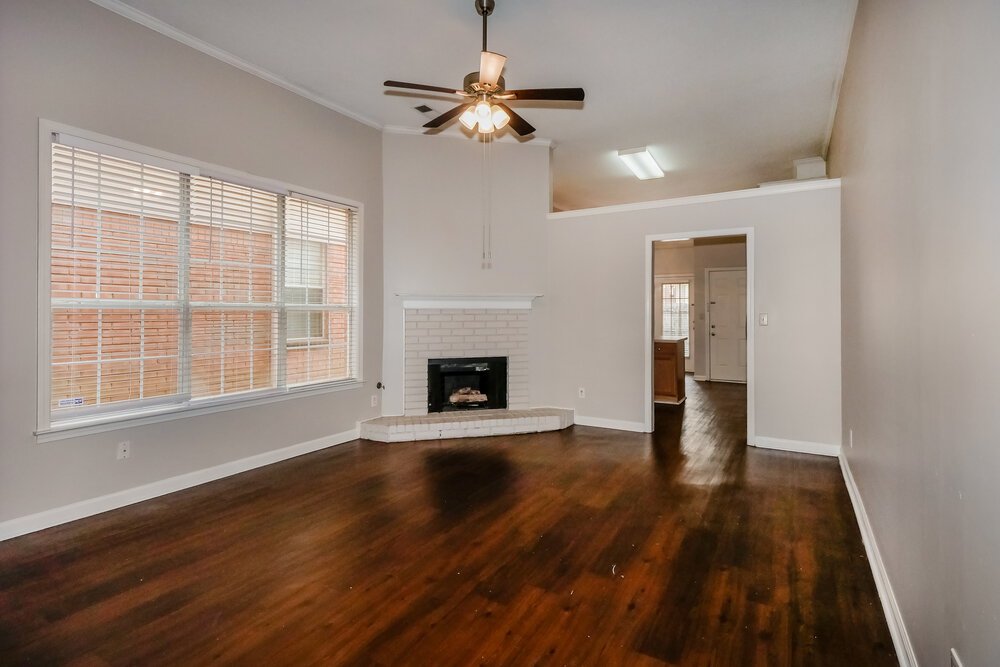3-Bed Rental on 596 N Ericson photo 5