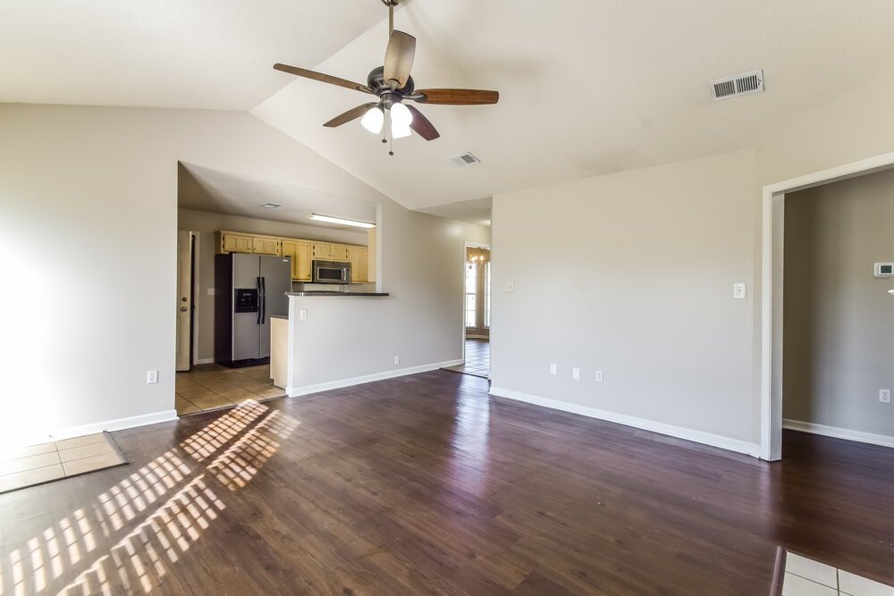 3-Bed Rental on 7896 Nature Walk photo 5