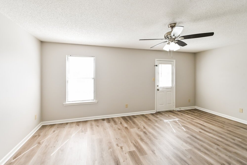 2-Bed Rental on 7764 Biloxi Cv photo 5