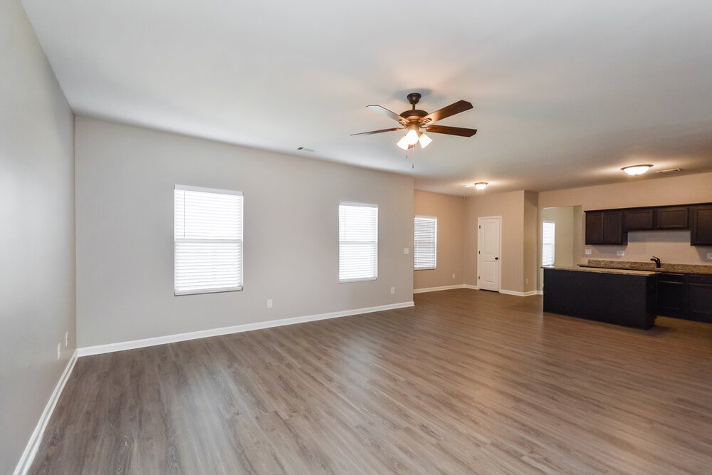 5-Bed Rental on 4047 Clay Ct photo 5