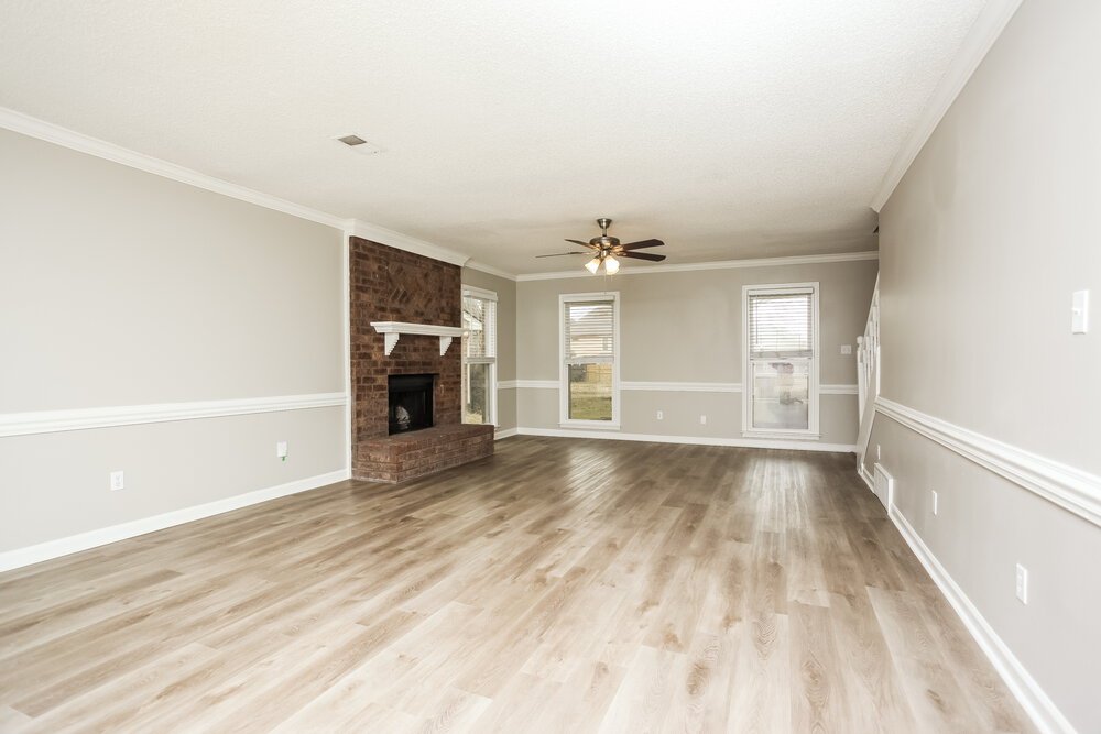 4-Bed Rental on 4466 Dawn Oaks photo 5