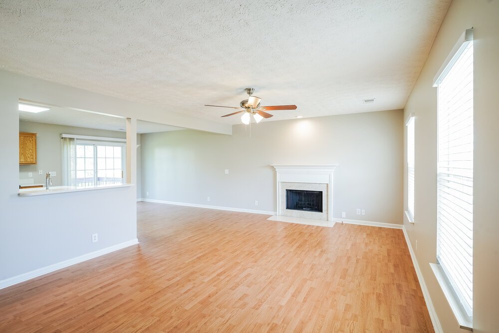 3-Bed Rental on 3423 Cainbrook Xing photo 5