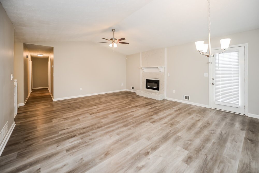 3-Bed Rental on 1658 Eric Cir photo 5