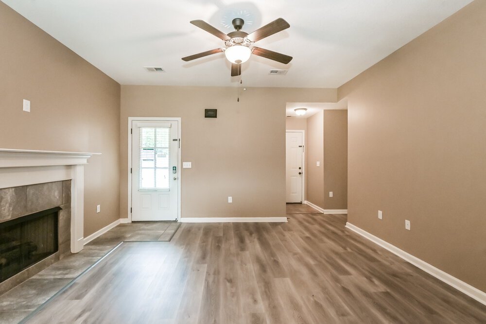 4-Bed Rental on 2687 Sapper Ln photo 5