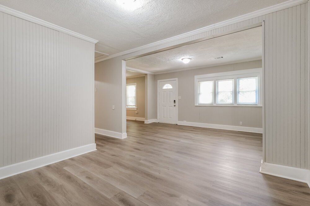 4-Bed Rental on 731 Parker St photo 5