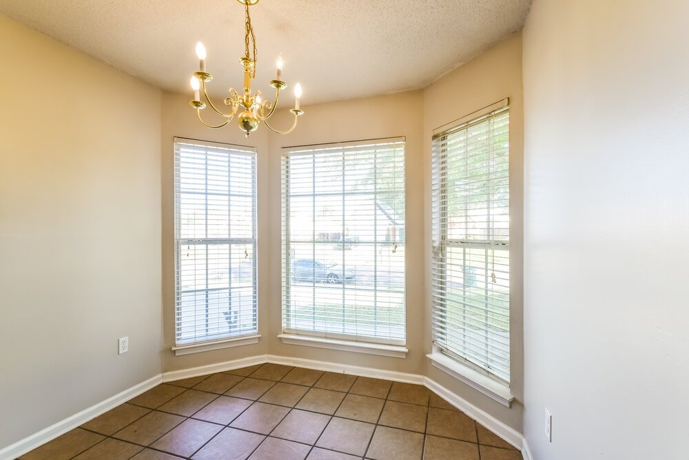 3-Bed Rental on 7896 Nature Walk photo 6