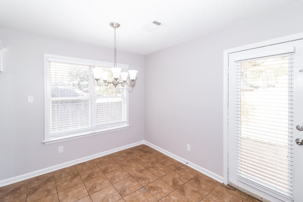 3-Bed Rental on 5714 Pecan Trace photo 6