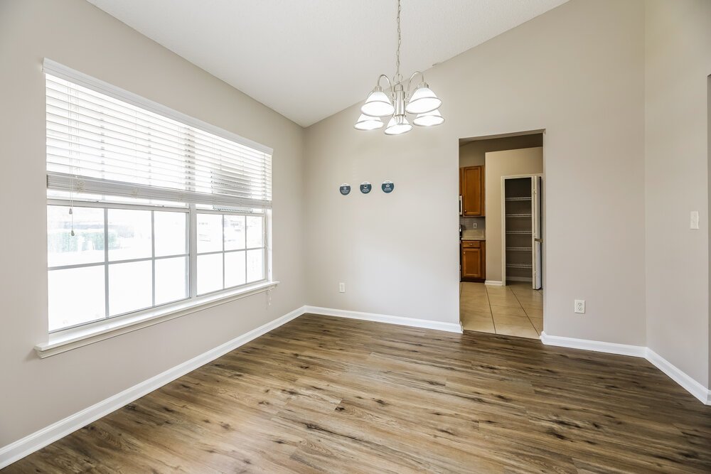 3-Bed Rental on 13919 Ridgewick Dr photo 6