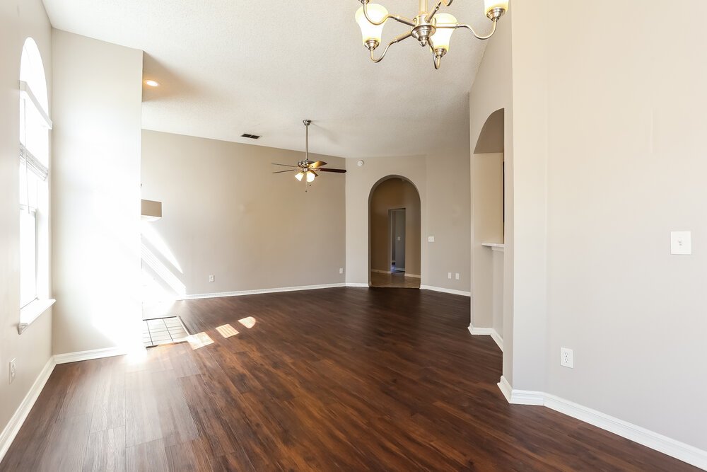 3-Bed Rental on 1455 Beecher Ln photo 6
