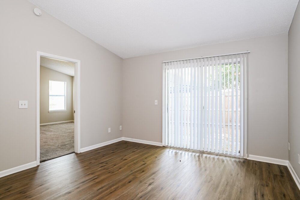 3-Bed Rental on 7811 Aquarius Cir photo 6