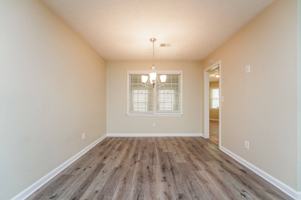 3-Bed Rental on 1477 Cherry Hill photo 6