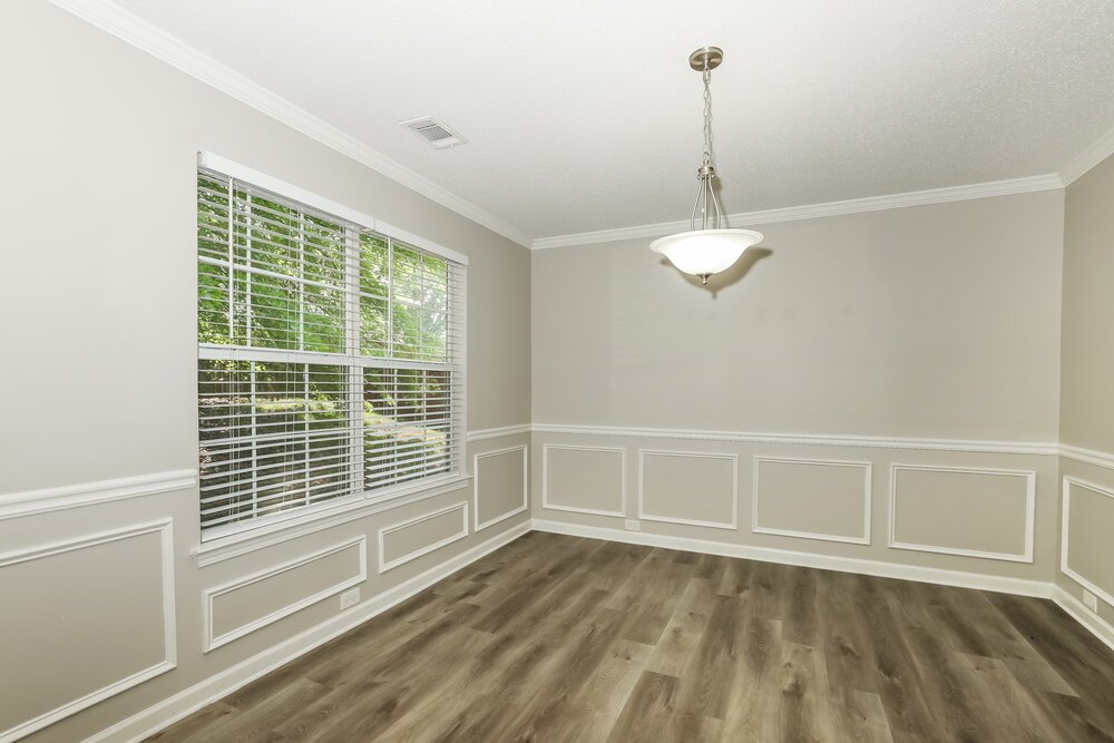4-Bed Rental on 936 Brisley Cir photo 6