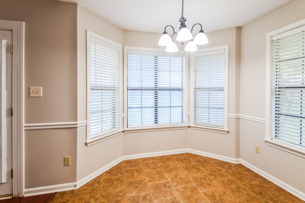 3-Bed Rental on 390 Cherry Tree photo 6