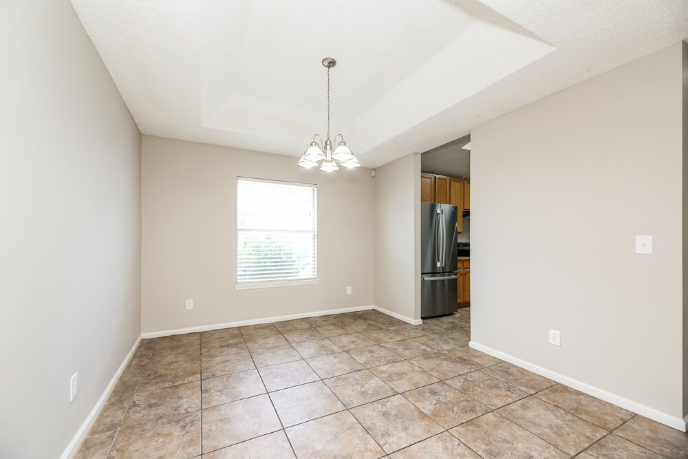 3-Bed Rental on 4279 Campus Hills photo 6