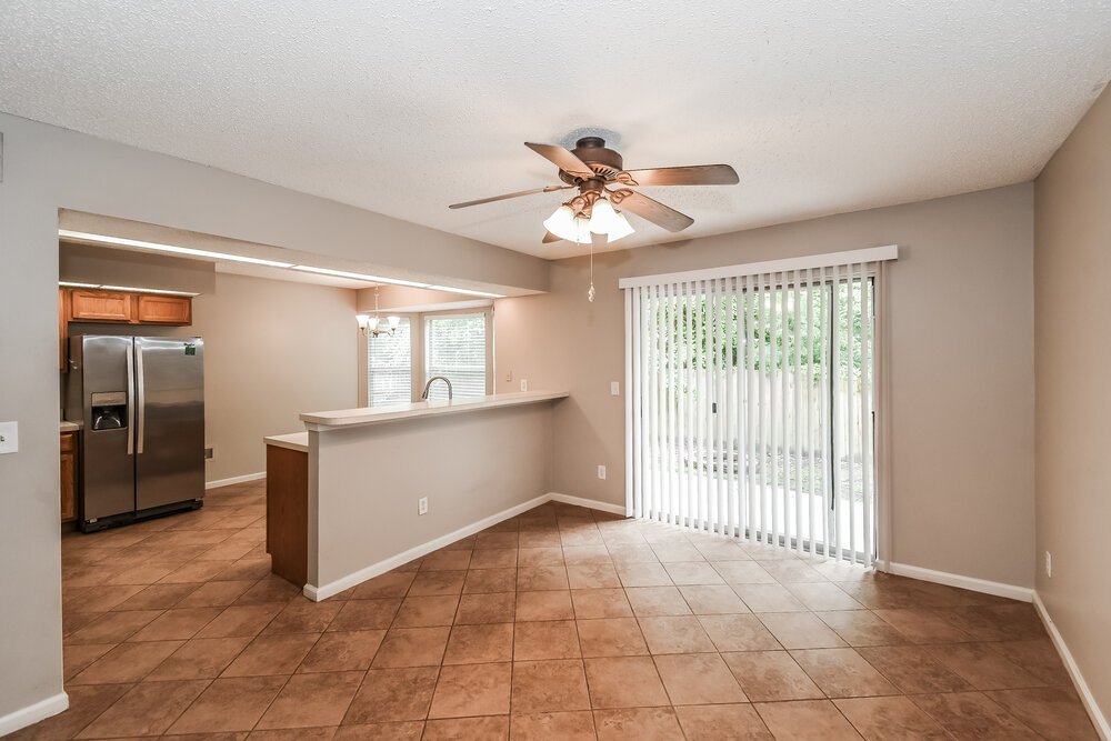 3-Bed Rental on 3504 Ayrshire St photo 6