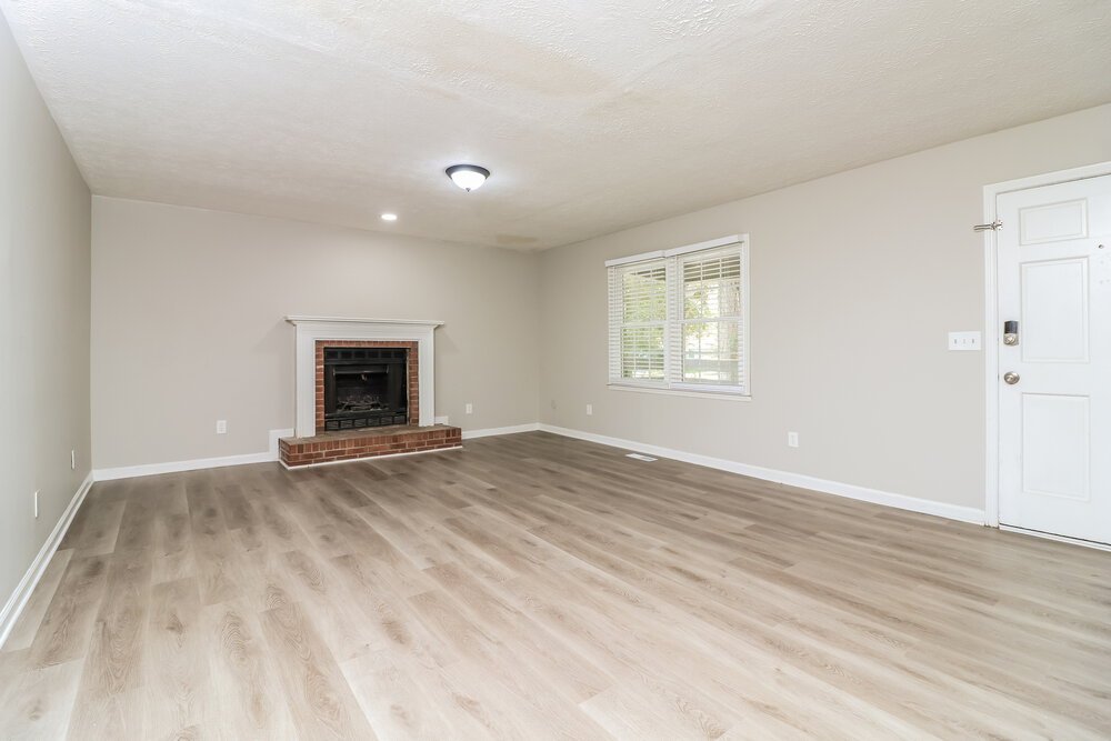 3-Bed Rental on 3138 Calumet Circle photo 6
