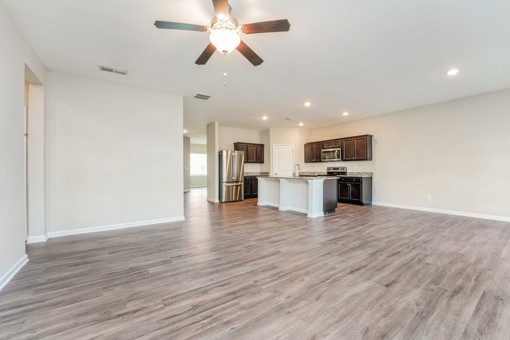 5-Bed Rental on 3735 Newbury Place photo 6