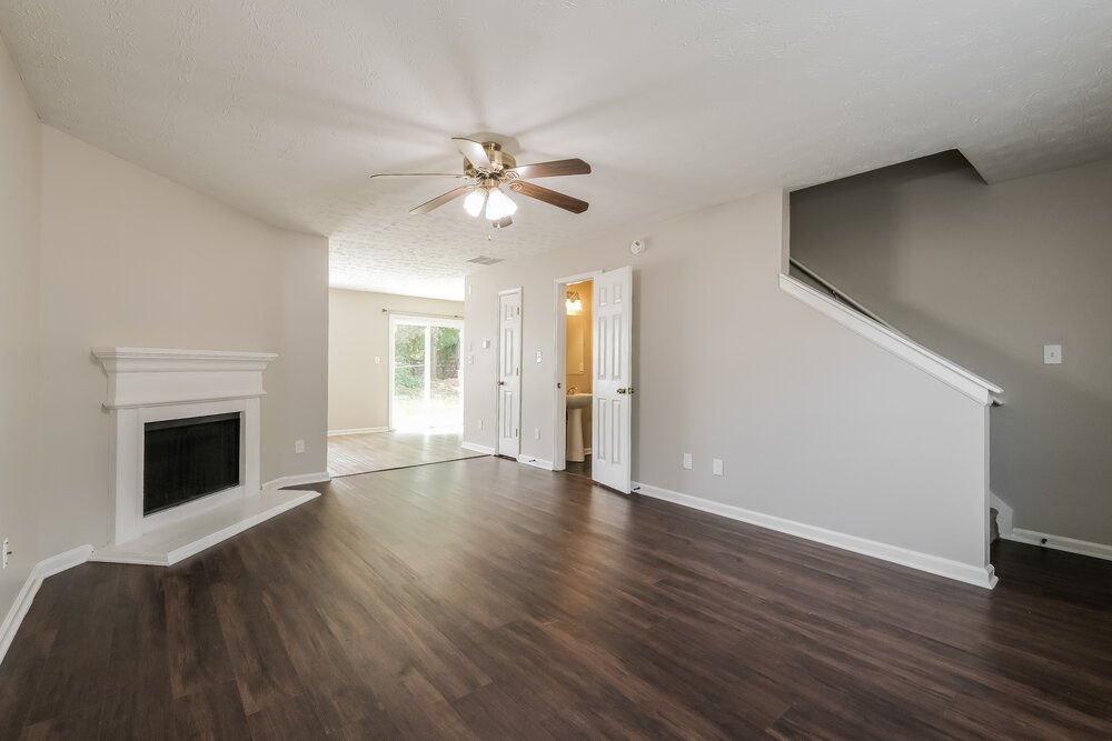 3-Bed Rental on 1961 Patterson Park photo 6