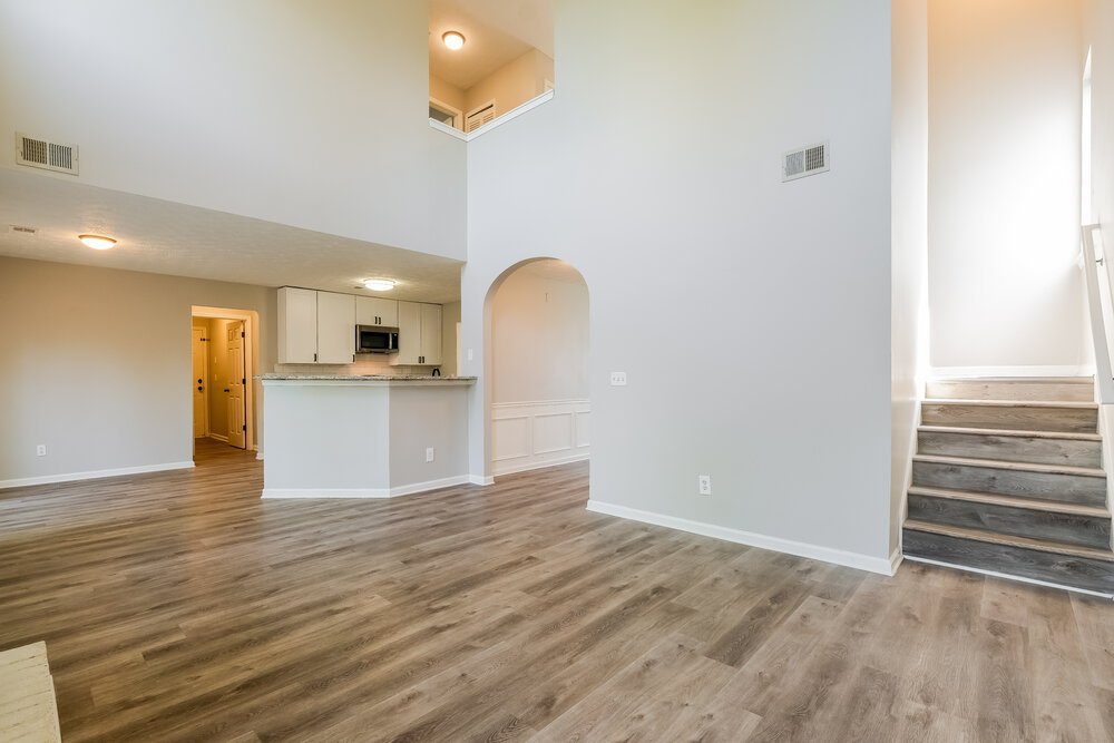 3-Bed Rental on 27 Polo Flds photo 6