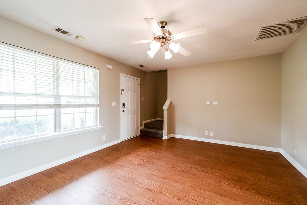 3-Bed Rental on 9204 Thomason Trl photo 6