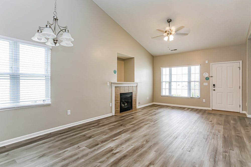3-Bed Rental on 6117 Bristol Ridge photo 6