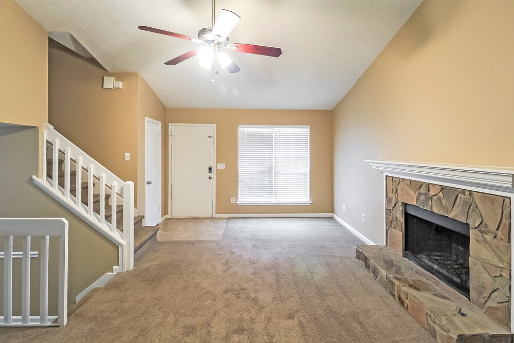 3-Bed Rental on 7186 Fair Harbor photo 6