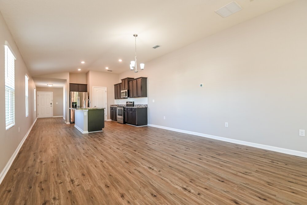 3-Bed Rental on 2555 Bear Creek photo 6