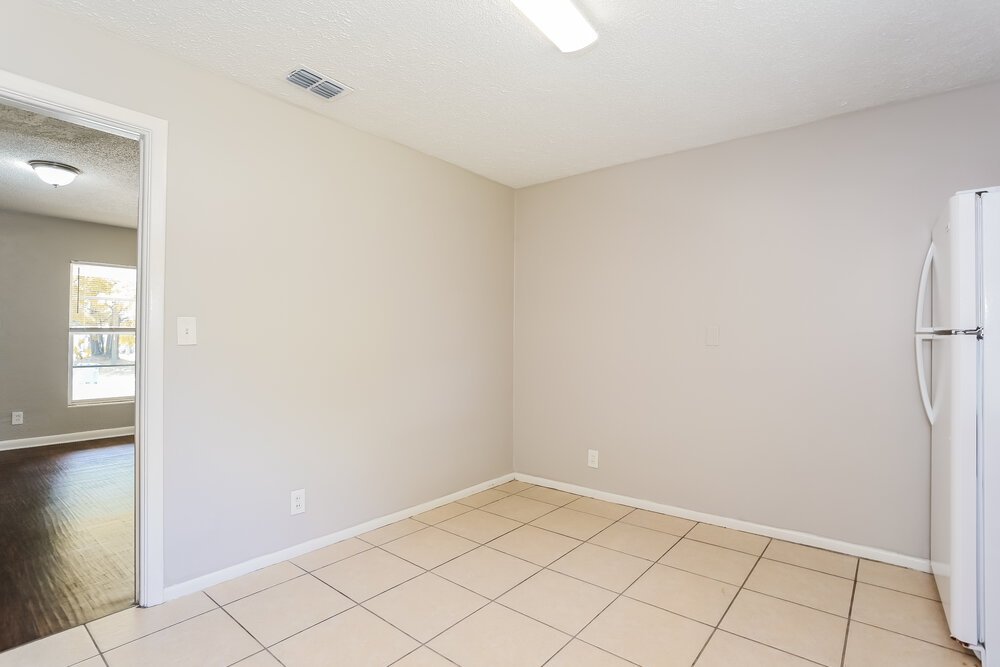 3-Bed Rental on 5433 Matanzas Cir photo 7