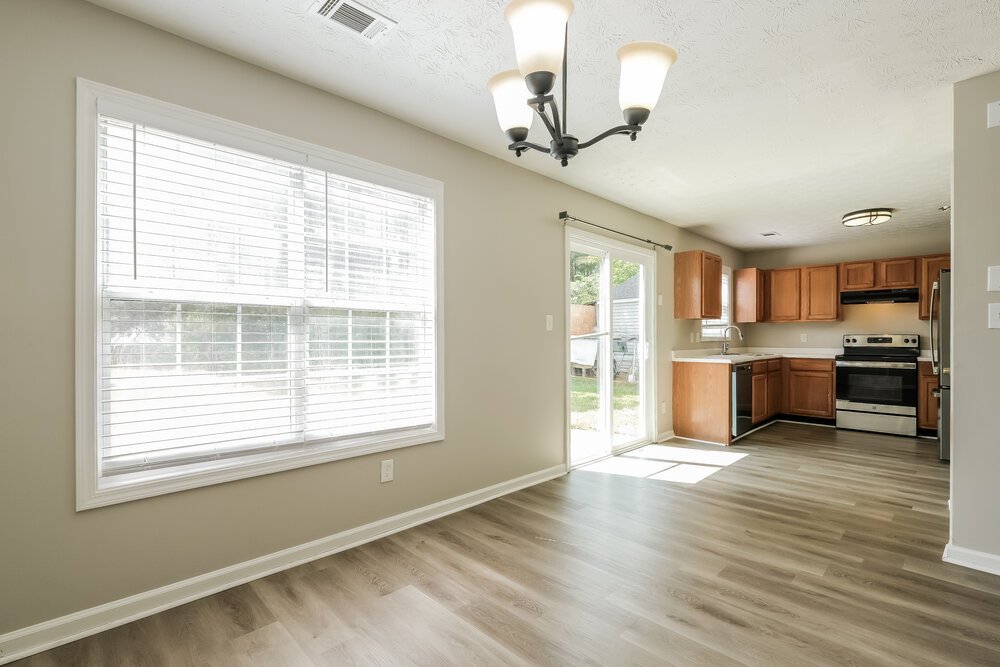 3-Bed Rental on 1961 Patterson Park photo 7