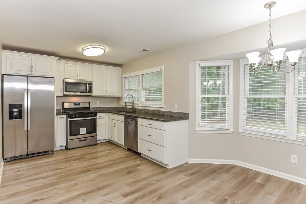 3-Bed Rental on 3811 Eden Glen photo 7