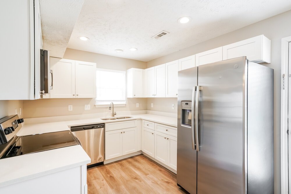 3-Bed Rental on 4006 Deer Run photo 7