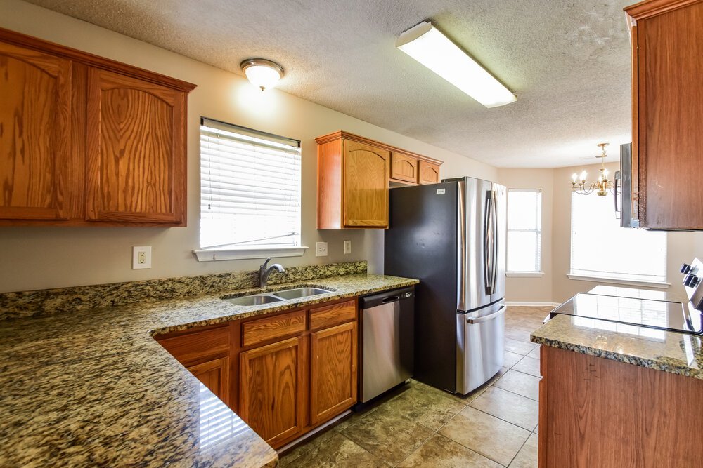 4-Bed Rental on 10080 Cross Ridge photo 7