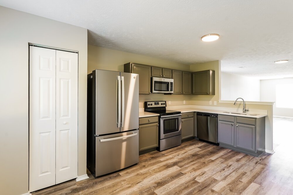 3-Bed Rental on 2761 Sutherland Dr photo 7