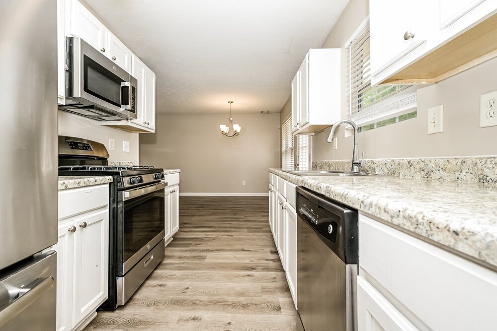 4-Bed Rental on 5200 Tussahaw Crossing photo 7