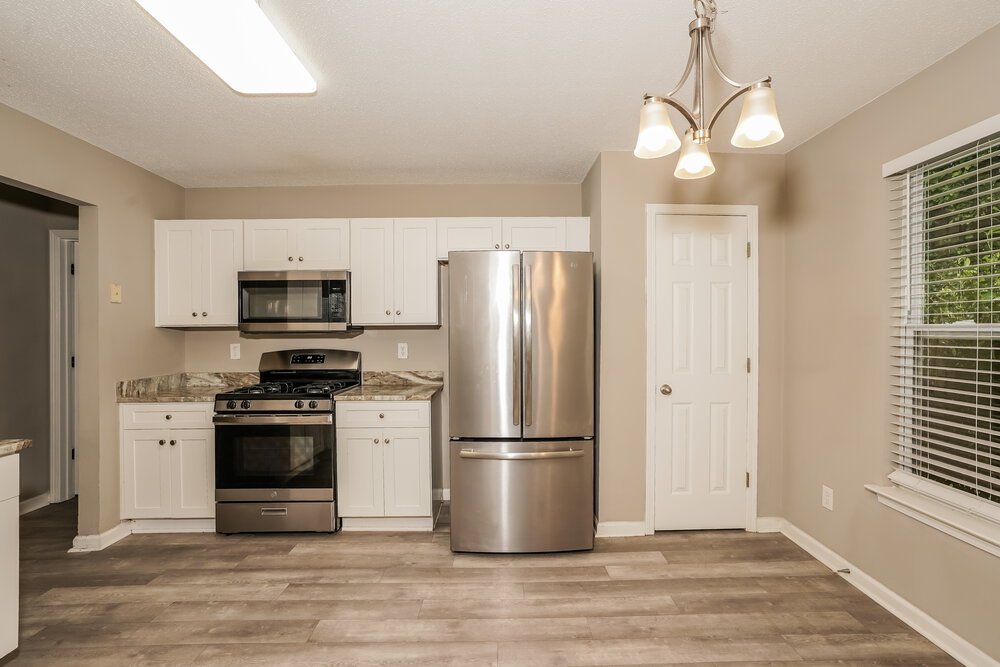 3-Bed Rental on 206 Nadia Ct photo 7