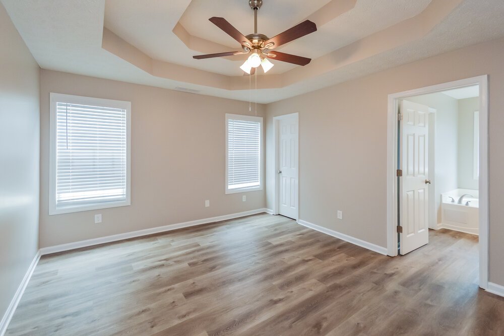 3-Bed Rental on 25 Collins Trce photo 7