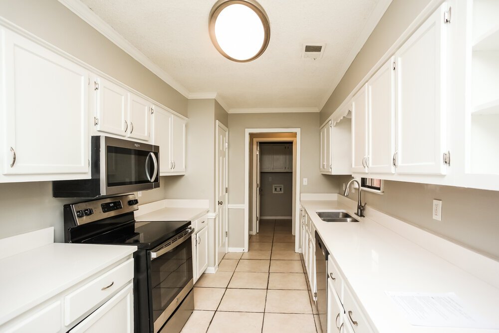 4-Bed Rental on 4466 Dawn Oaks photo 7