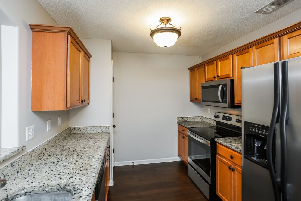 4-Bed Rental on 9460 Eckley Pl photo 7