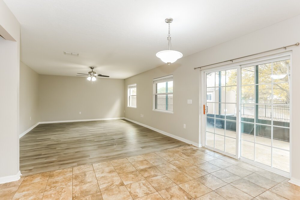 4-Bed Rental on 9350 Caracara Dr photo 8