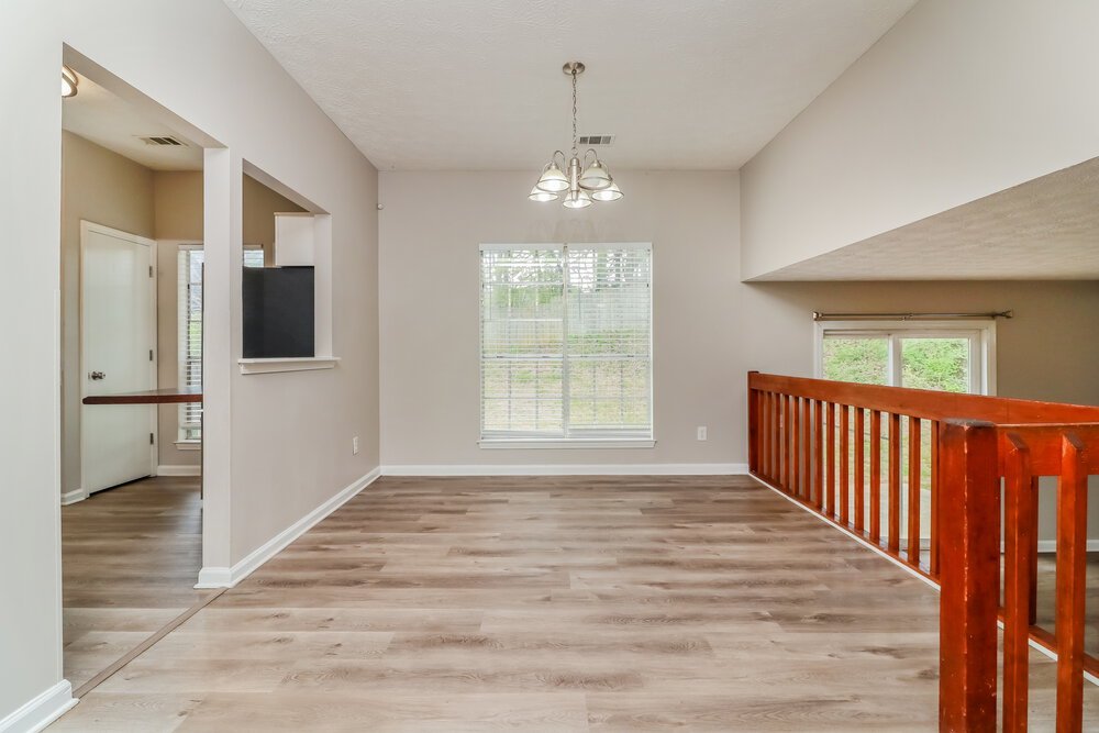 3-Bed Rental on 6514 Eastbriar Dr photo 8