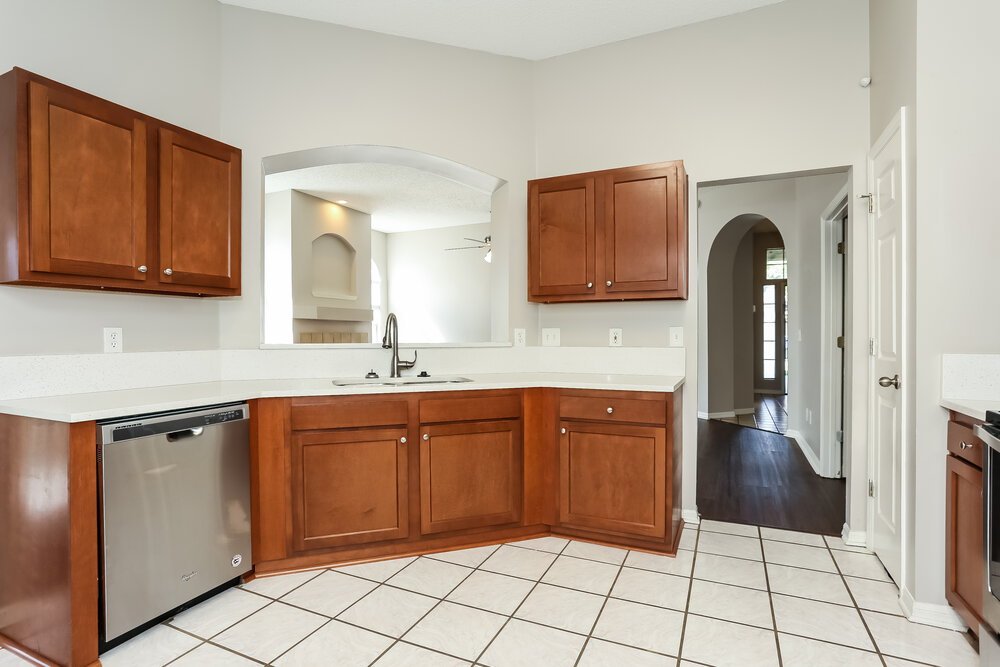 3-Bed Rental on 1455 Beecher Ln photo 8