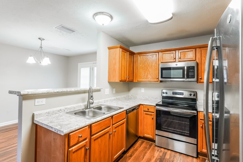 3-Bed Rental on 143 Howard Woody photo 8