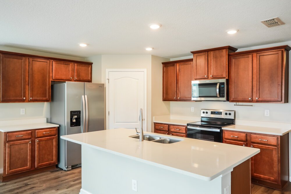 4-Bed Rental on 3514 Song Bird photo 8