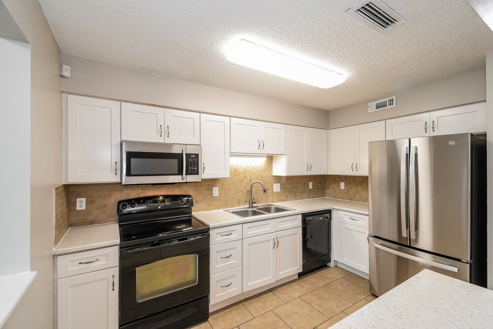 3-Bed Rental on 1967 Bluebird Run photo 8