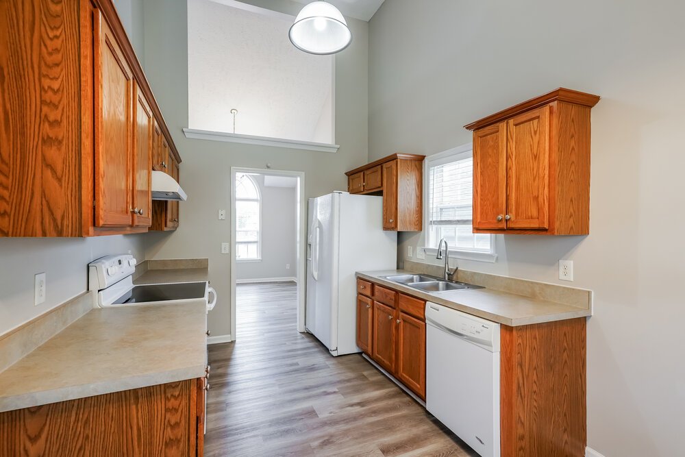 5-Bed Rental on 3613 Shorewind Bay photo 8