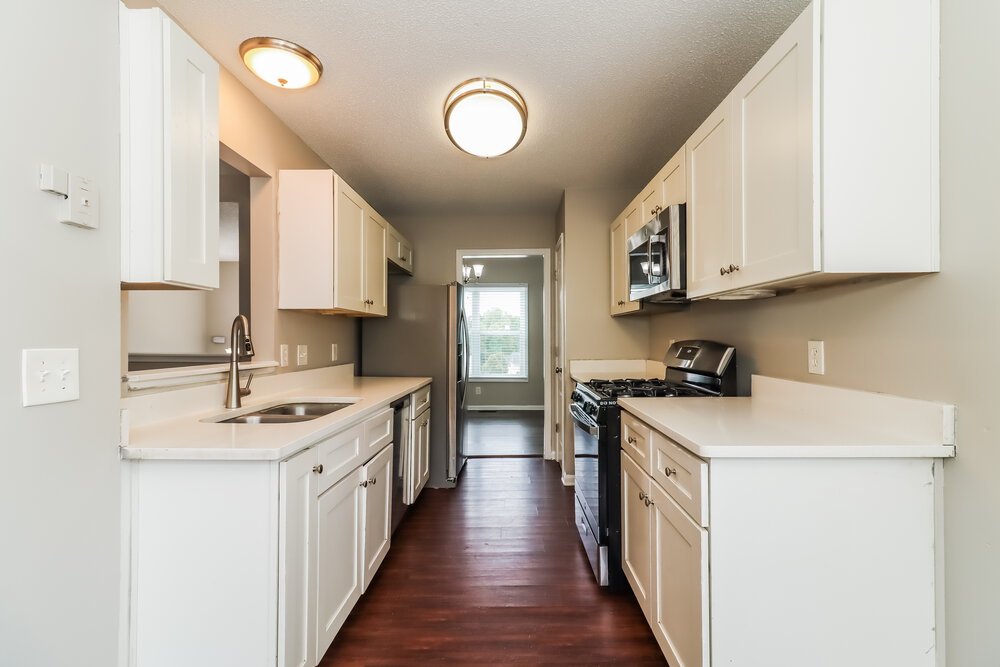 4-Bed Rental on 55 Richmond Dr photo 8