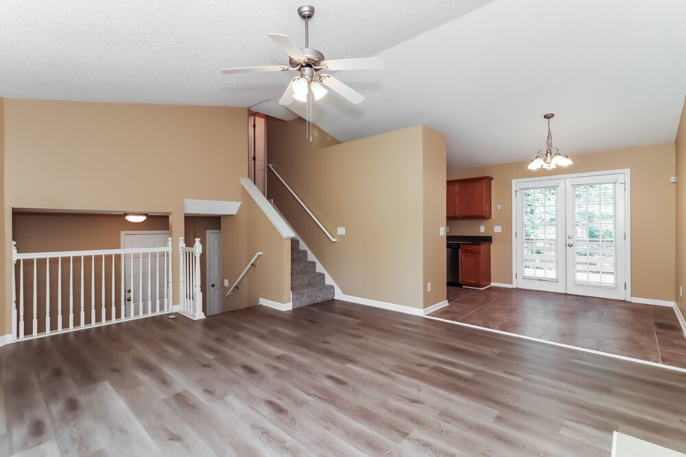 3-Bed Rental on 233 Galvin Trail photo 8