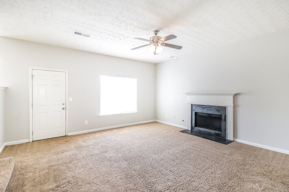 4-Bed Rental on 650 Compton Ln photo 8