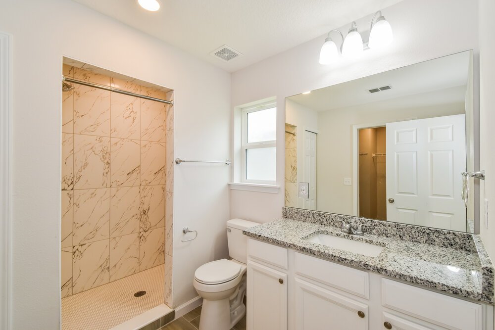 4-Bed Rental on 6087 Patriots Landing photo 8